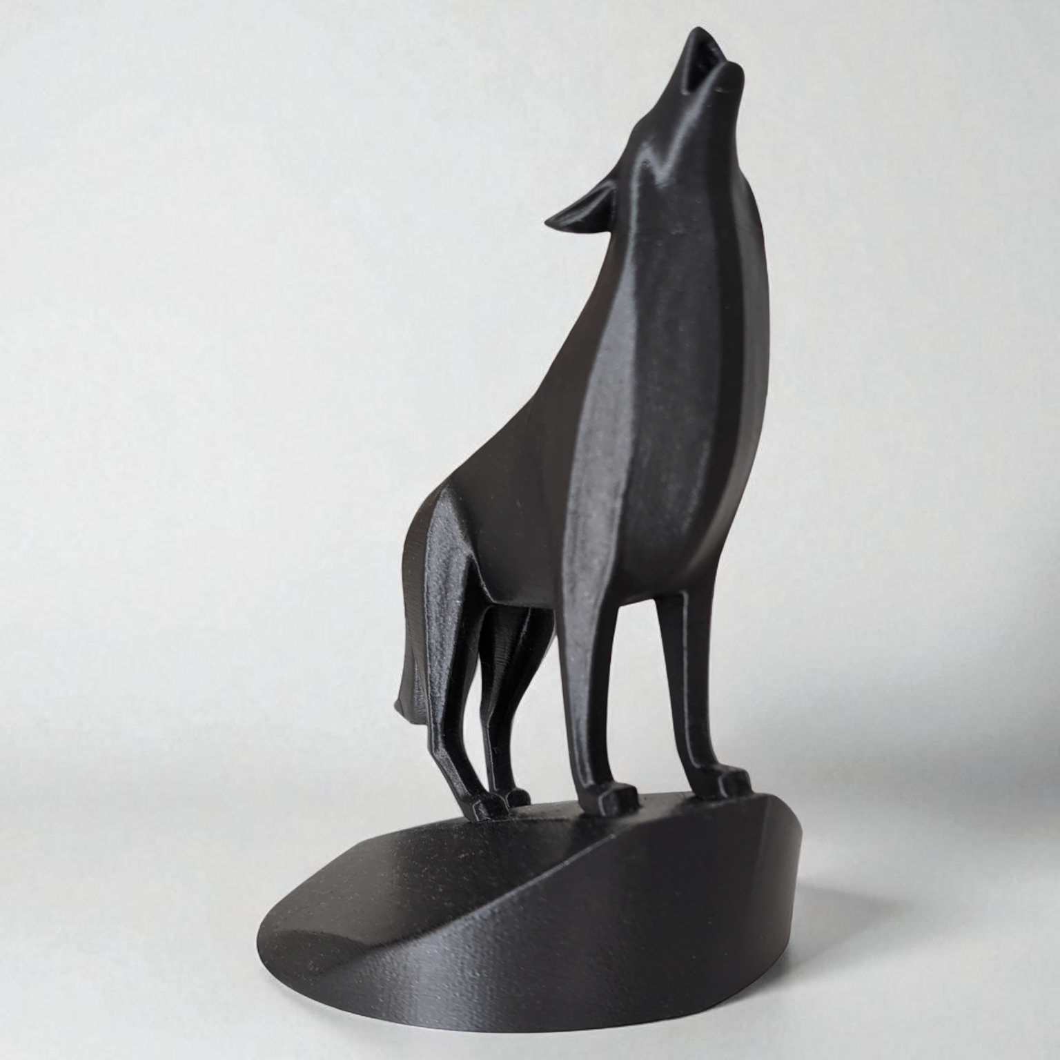 Modern Howling Wolf Sculpture