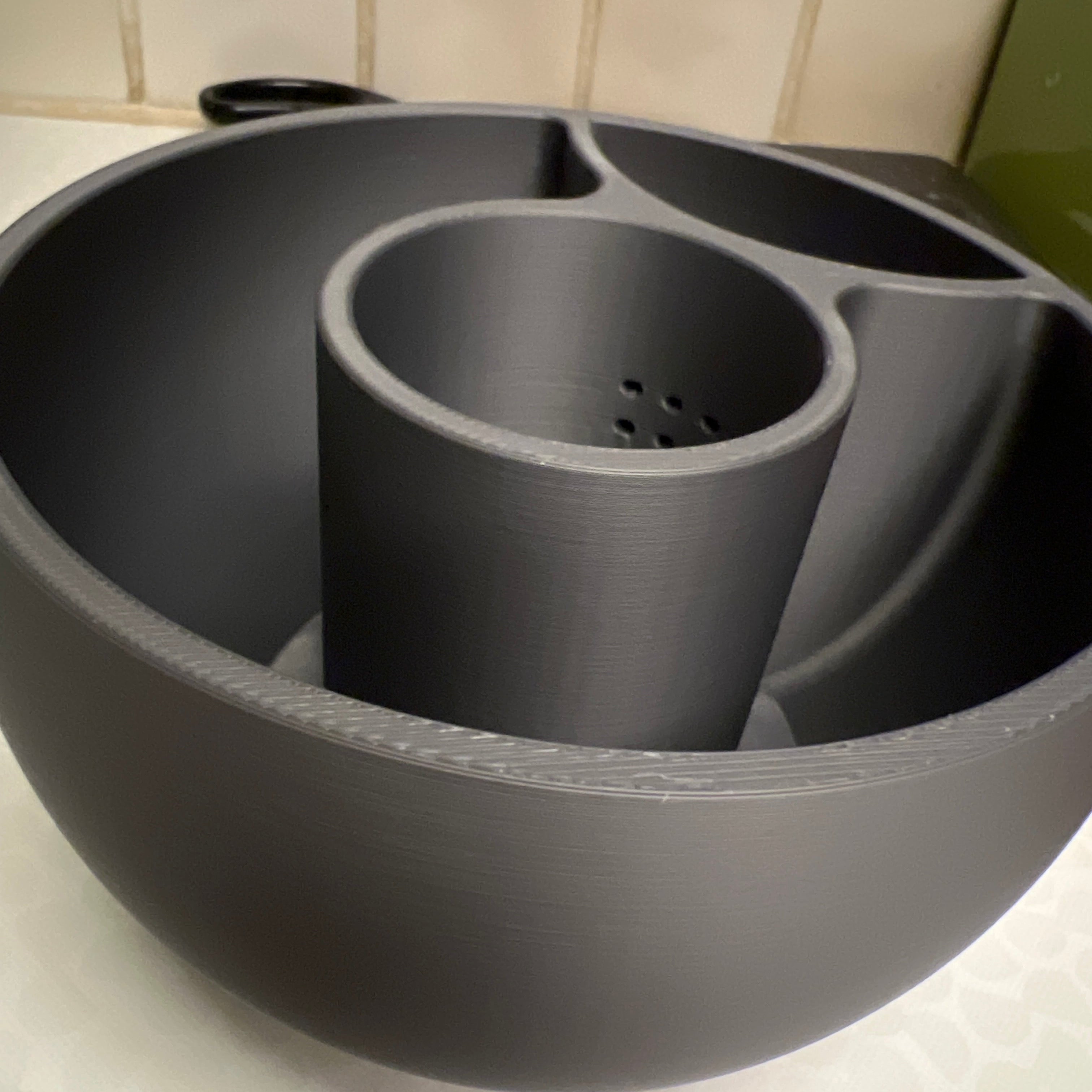 Round Self Watering Design Planter